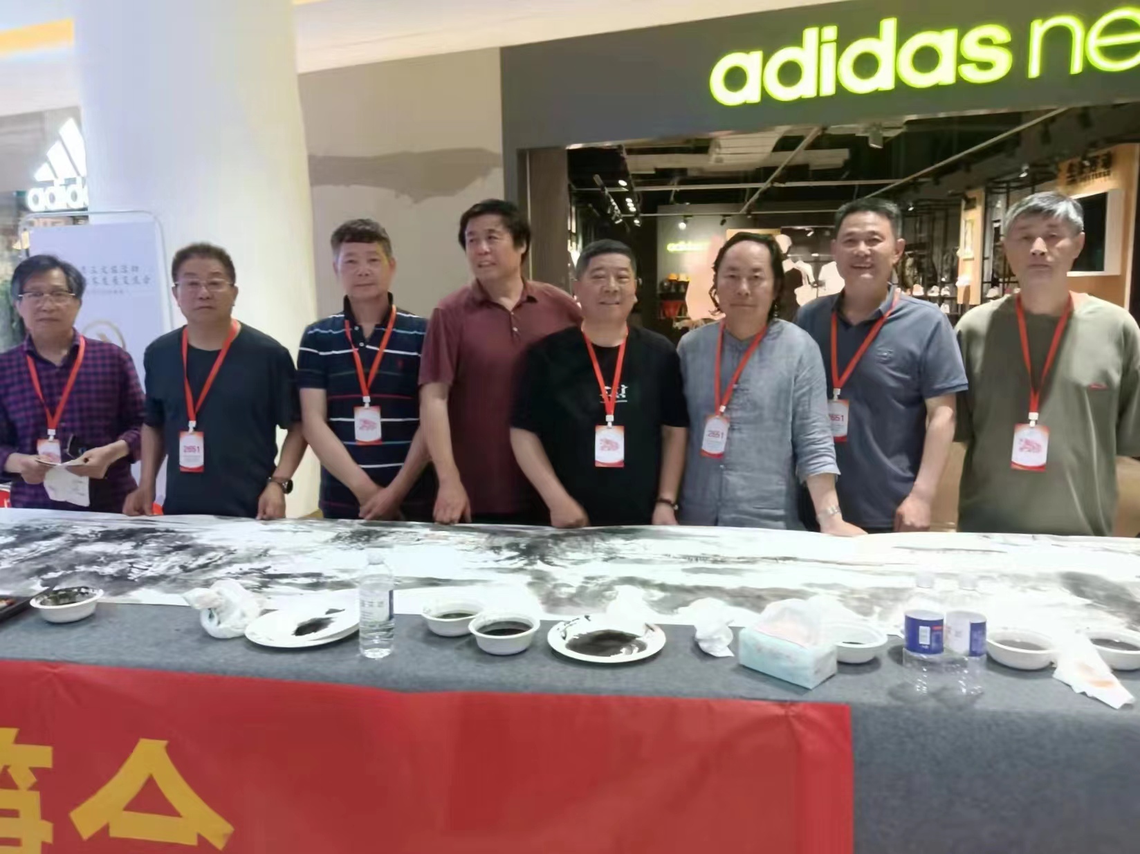 张1.jpg